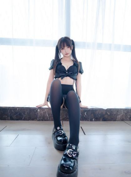 日本熟妇丰满大白屁毛片