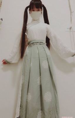 花朵与蛇