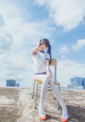 《想享用朋友的妻子》正在播放